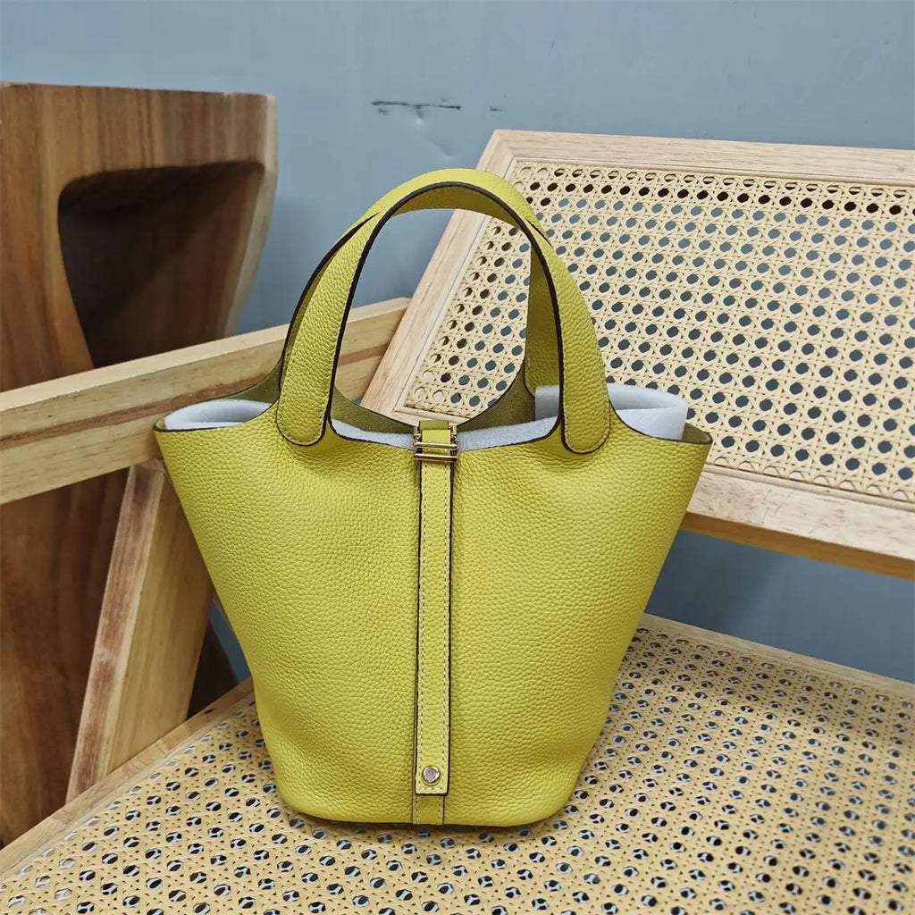 Bolsa Feminina em Couro Bovino Premium – Estilo Europeu, Design Casual com Alça Macia