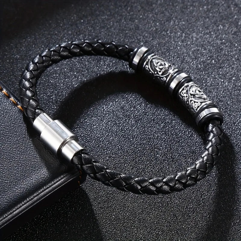 Pulseira Masculina de Couro Elegante – Design Trançado Multicamadas com Ajuste Regulável (21 cm)